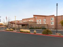 Hyatt Place Santa Fe، فندق في سانتا فيه