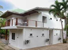 Coco Palms Homestay, Coron