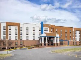 Hampton Inn & Suites Augusta West
