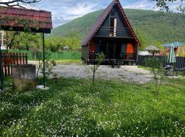Tuta Cottage near Martvili Canyon, hotel v destinácii Martvili