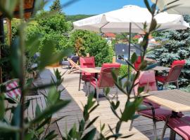 Landhaus Talblick- Frühstückspension-Hotel Garni, hotel a Brotterode