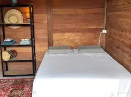 Chambre Gaïac à la Maison Kumba