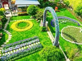 Nanzhao Time Acre-Wide Garden B&B, Erhai Lake 南诏时辰千坪花园高端民宿洱海店