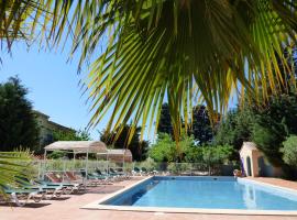 Appart'Hotel Festival Sud Aqua - Avignon TGV, hotell i Avignon