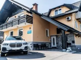 Rooms & Apartments Jana