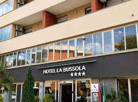 LVG Hotel Collection - La Bussola – hotel w mieście Novara