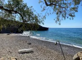 Koutelo by the sea