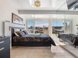 glamour golden suite