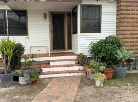 Ash Vintage House