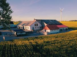 Kvarnviks Gård Close to Sea & Charming Country Stay, hotel u gradu 'Klagstorp'