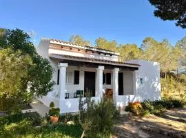 Tranquila casa unica en Playa Mitjorn Formentera
