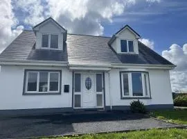 3 Bed Cosy Lahinch Home