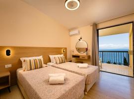 Siora Leni Hotel، فندق في بينيتسيس