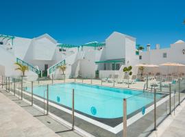 Apartamentos Celeste, Hotel in Costa Teguise