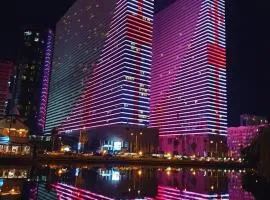 Orbi City D2 - Luxury Hotel - Sea View