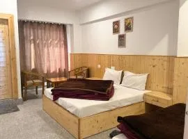 Shri Maheswar guest house