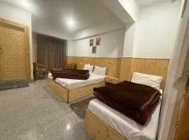 Shri Maheswar guest house