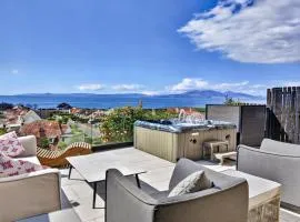 Finest Retreats - Seamill Beach House