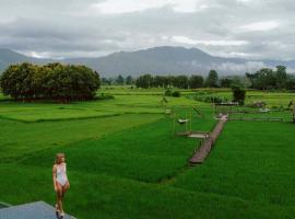 Sangthong Resort at Chiang Klang, hotel a Chiang Klang