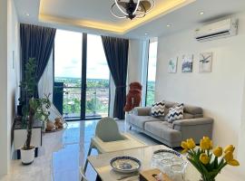 Viesnīca Hanns&KingBed&WIFI&Pool& Parking&Sauna&Sunshine Classic Comfort Homstay pilsētā Sibu