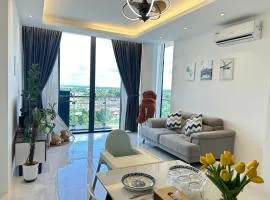 Hanns&KingBed&WIFI&Pool& Parking&Sauna&Sunshine Classic Comfort Homstay