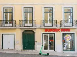 WHome Colorful Portuguese-Style Apartment in Chiado