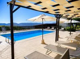Fattoria Cristina Family Duplex with Pool, Panoramic Terrace & Farm Animals - Bilo Rosa