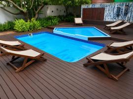 Lopes में, होटल Moz Inn - Coconut View Resort