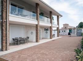 K Modern Apartments, hotel u gradu Pacengo di Lazise