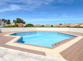 Maisonnette piscine et parking vic la gardiole
