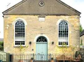 Beautiful 3 Bedroom Converted Chapel Stylish Central