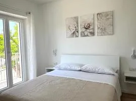 Lou's Apartment