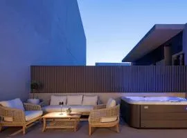 Heronia Suites