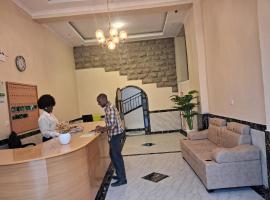 skynest hostelry guest house and conference, Hotel in Naivasha