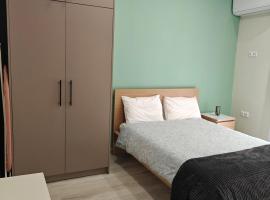 Central Modern Living Apartment 1, hotel di Eleftheroúpolis