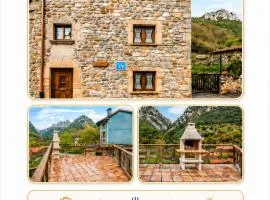 Casa Enacantadora con Terraza y Barbacoa y vista Espectacular en TresCares Junto a Ruta de el Cares y Picos de Europa