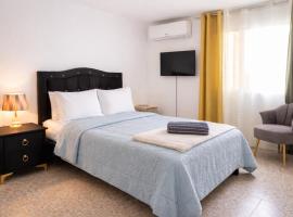 One bedroom,central location Wifi&Ac: Cancino'da bir otel