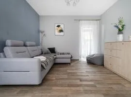 Traktorowa Homely Apartment by BookingHost