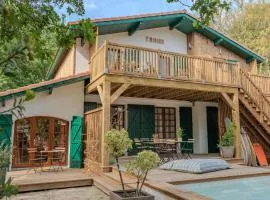 Brume Surf House