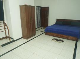 T-Nova Guest House, hotel v destinaci Trincomalee