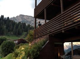 Saleghes Dolomites Residence, hotel a Selva di Val Gardena