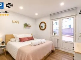 Luxury Old Town Apartment - Terrace and Private Parking