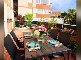 Apartamento con terraza en Mogro Playa de Usil, hotel sa Mogro