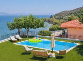 Sesi Luxury Suites Seaside & Private Pool, hotel sa Marathon
