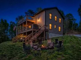 Mammoth Lake House with Gas Grill 5 King Bedrooms-Family Friendly