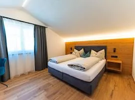 AurAlpin Apartments
