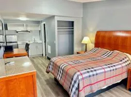Sunwestern Suites
