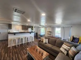Pet-Friendly Home Game Room Near Grand Canyon