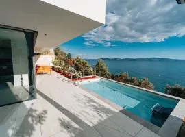 Villa Deluxe