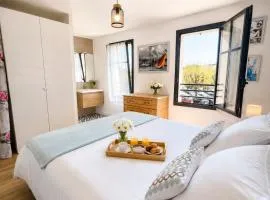 Plein centre Auray - Grand duplex 2 suites avec terrasse ensoleillée